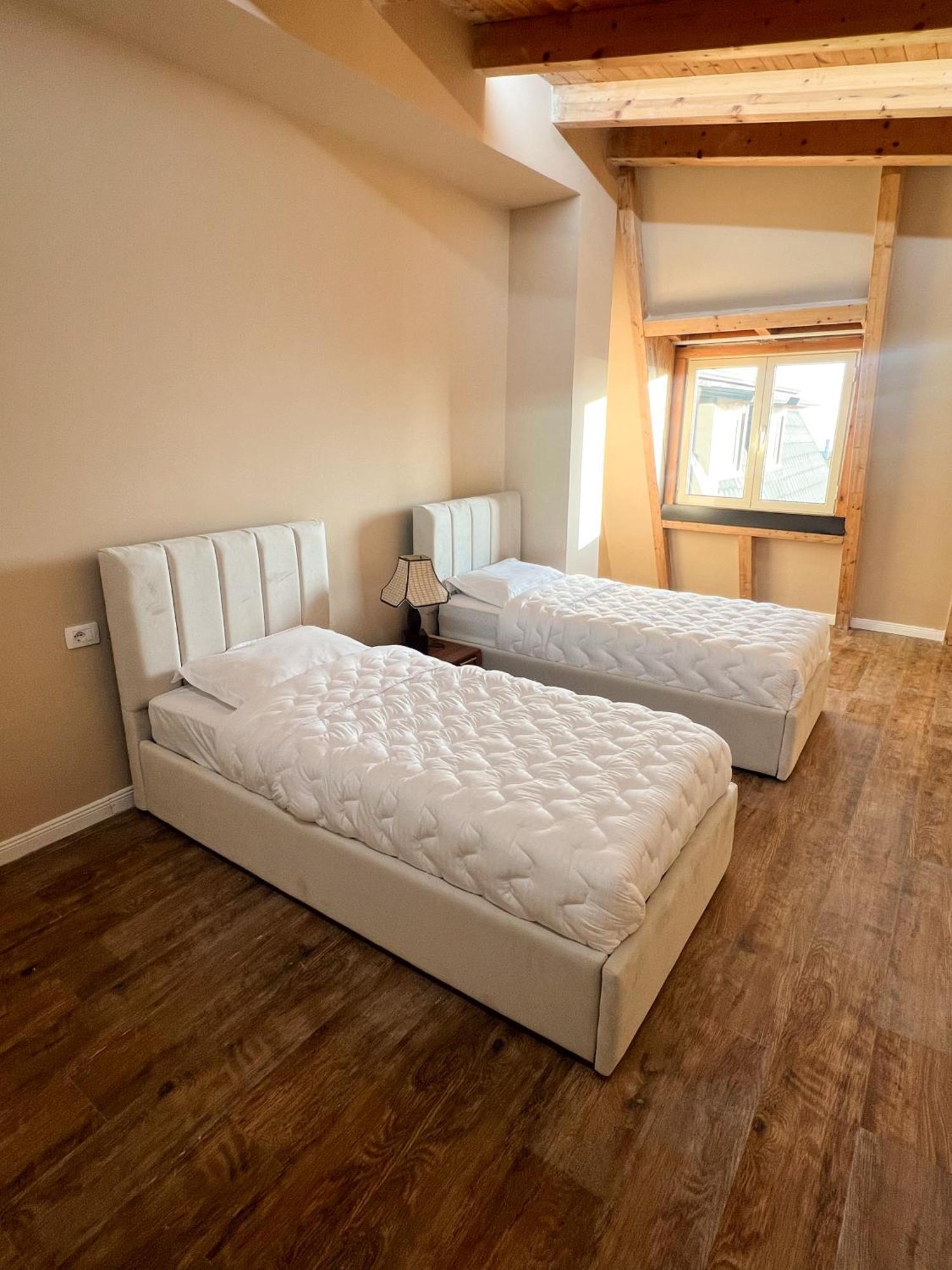 Sea View Apartments Дуррес Екстер'єр фото