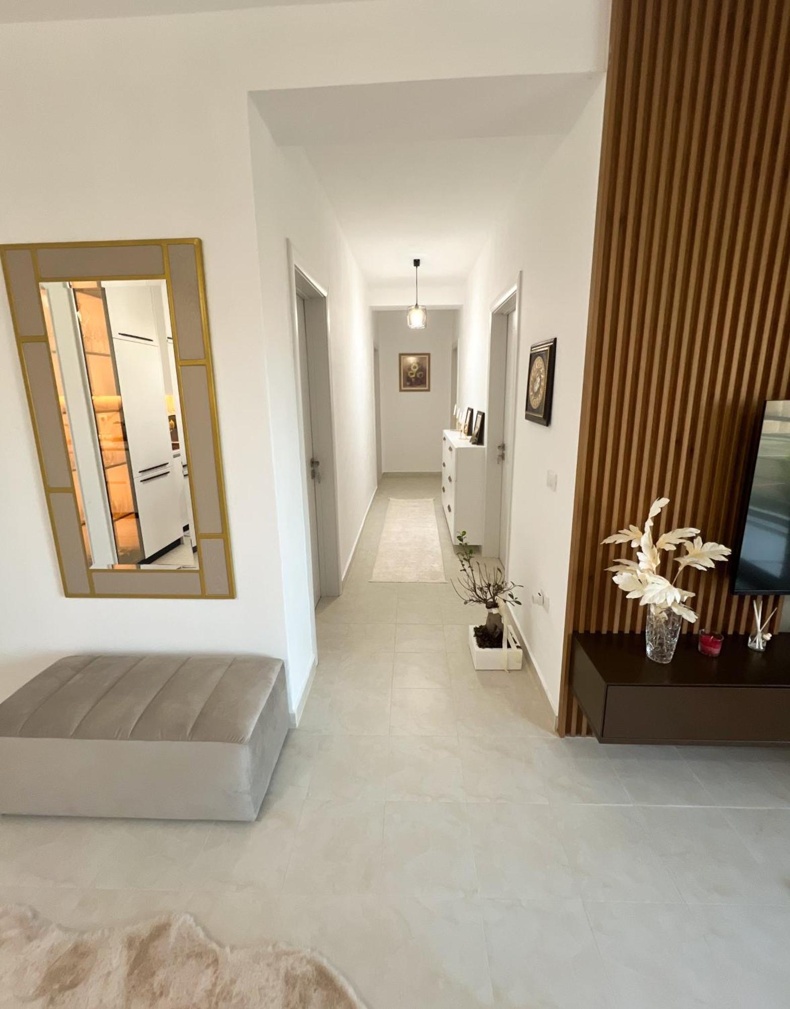 Sea View Apartments Дуррес Екстер'єр фото