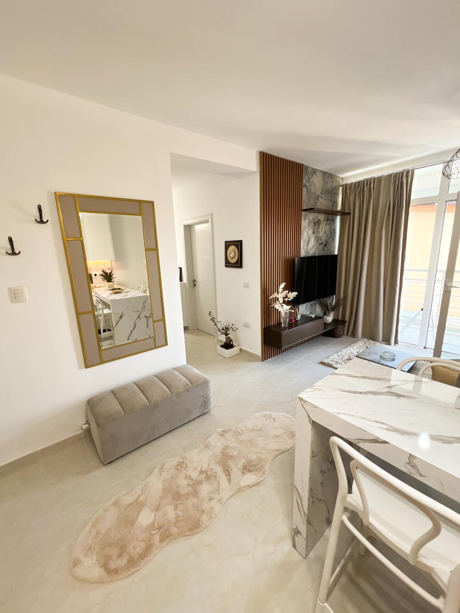 Sea View Apartments Дуррес Екстер'єр фото