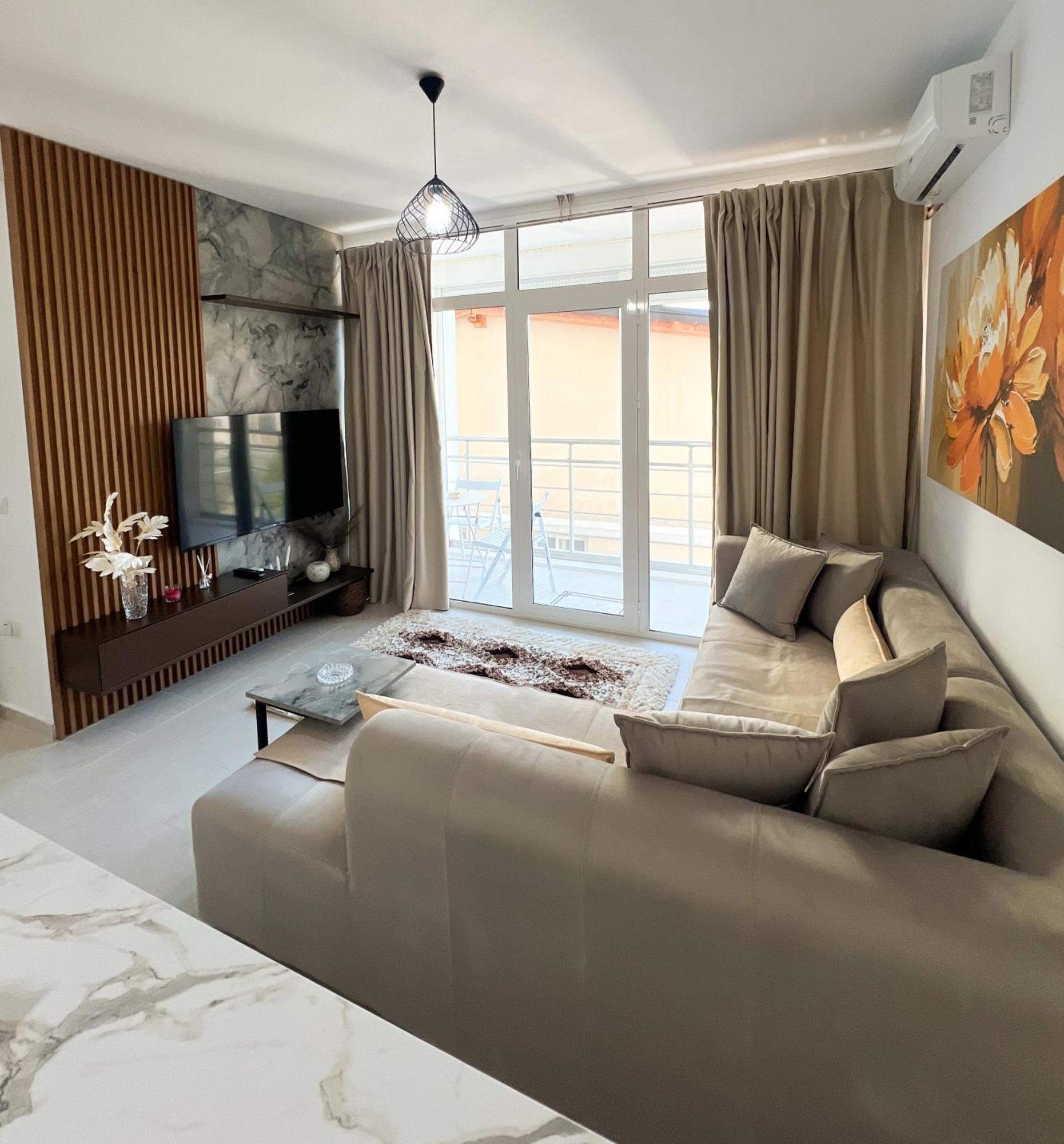 Sea View Apartments Дуррес Екстер'єр фото